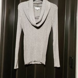 Long sleeve tricot blouse,  Glittery silver color